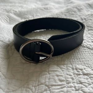 American Eagle Thick Black Belt